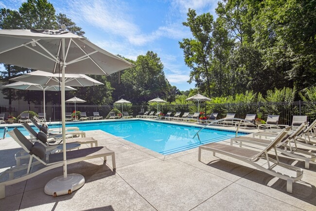 Building Photo - Brook Valley Apartment Homes