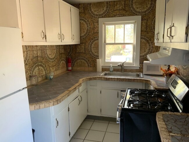 Photo - 1509 Twigg St