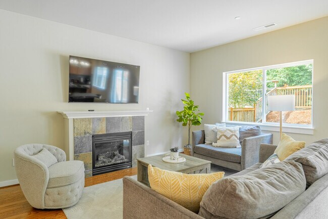 Photo - 16009 SE 164th Pl Unit SI ID1244306P