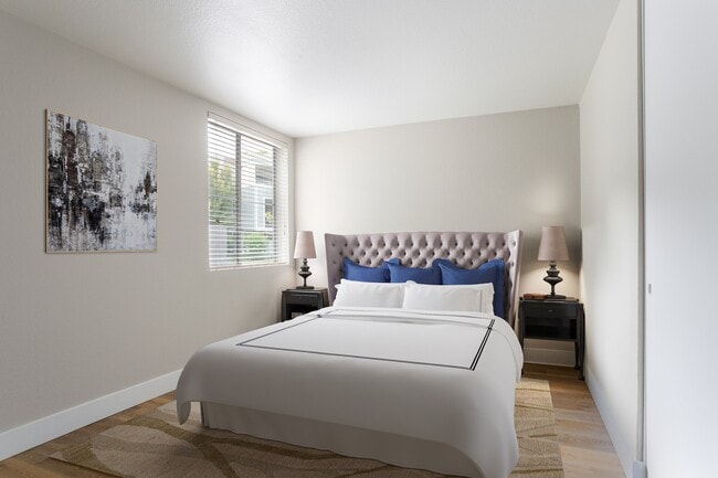 Photo - Summer House