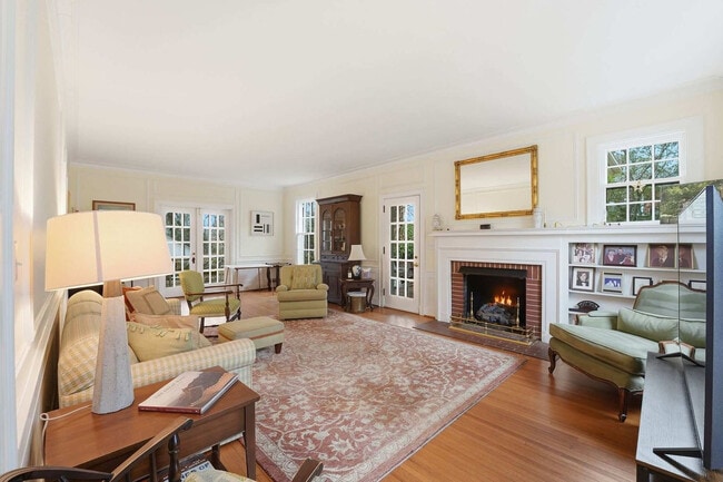 Building Photo - 552 Lorimer Rd Unit SI ID1591558P