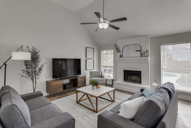 Photo - 516 Maywood Ln Unit ID1056401P