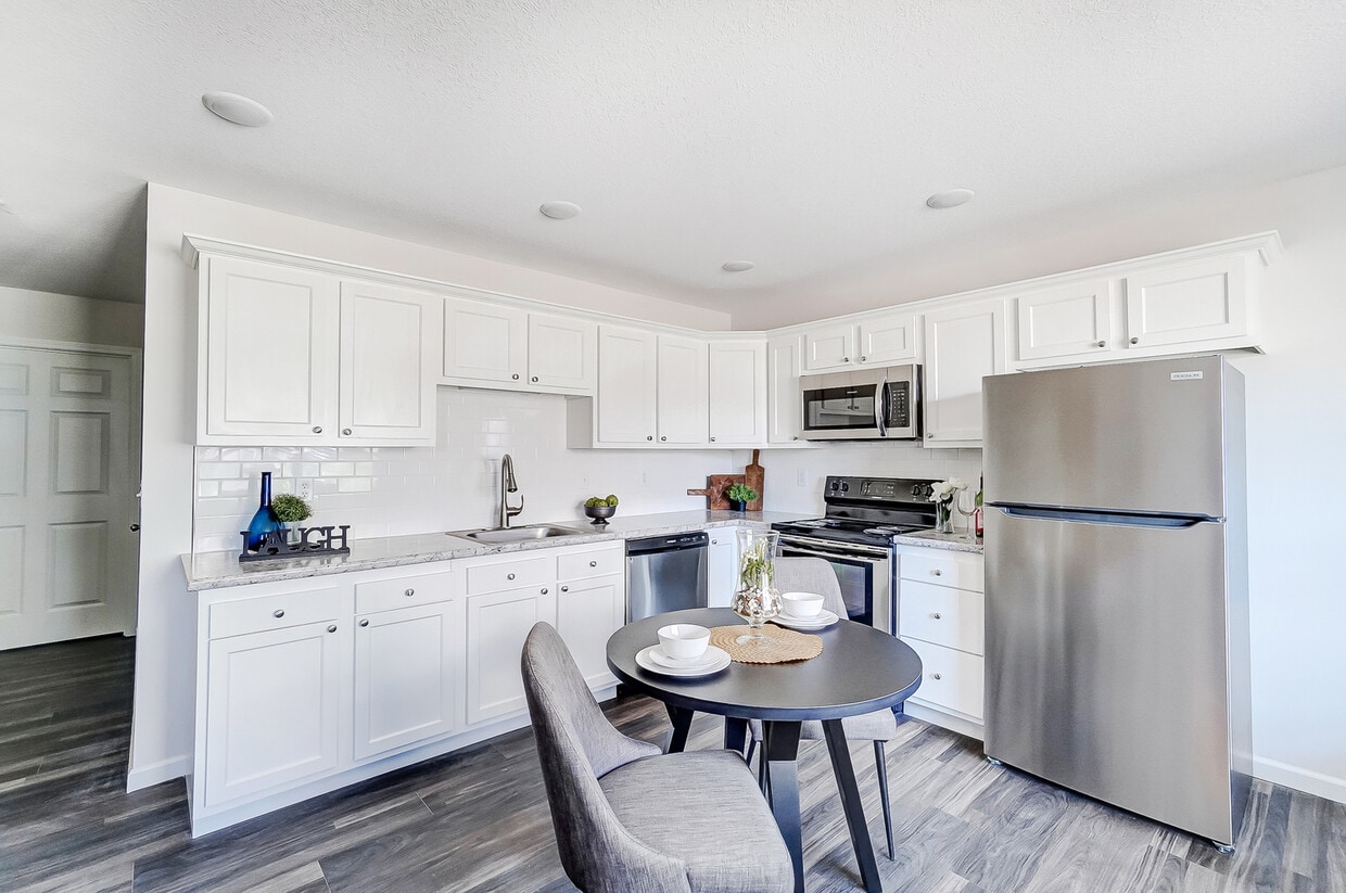 Floor Plan - Two Bedroom