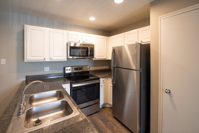 Photo - Grande Hill Estates