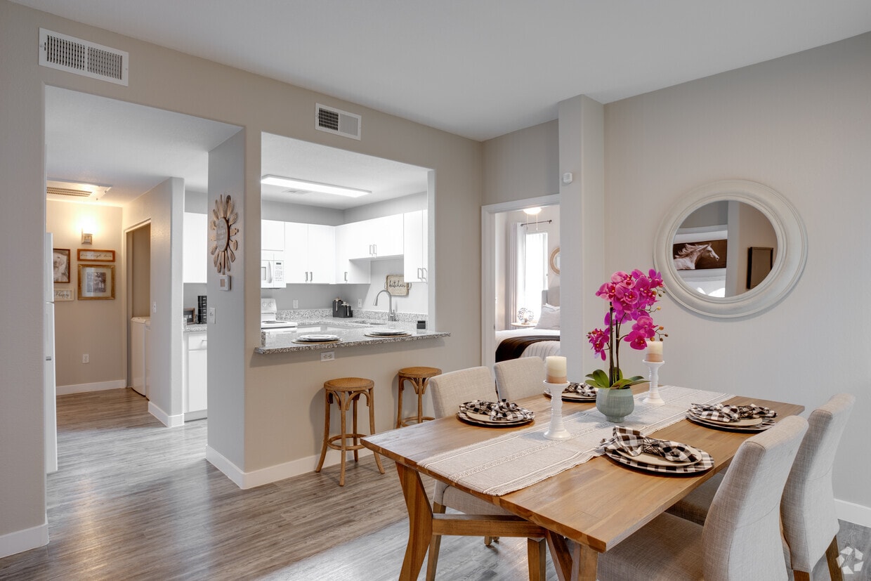 Floor Plan - 2Bd 2Bt (952sqft)