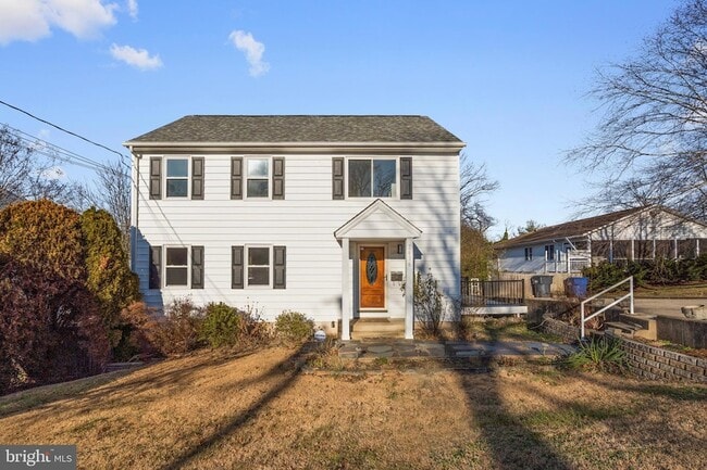 Building Photo - 2636 East Side Dr