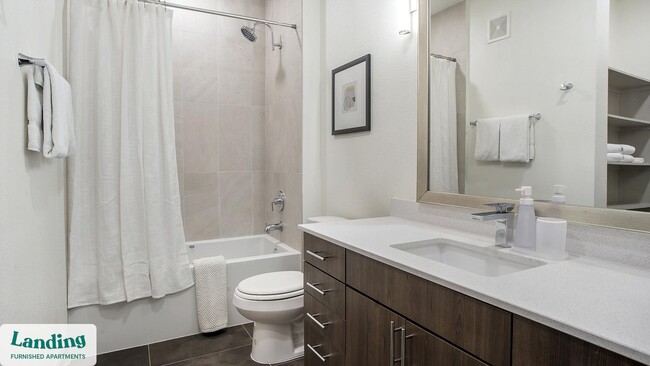 Photo - 4811 Woodrow Ave Unit 215