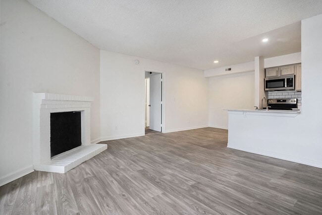 Photo - Village at Lionstone