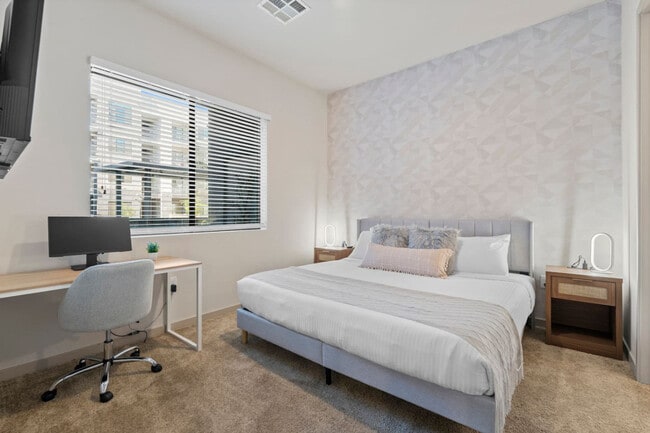 Photo - 500 W Broadway Rd Unit ID1366959P