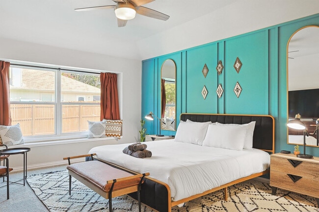 Photo - 915 Santa Fe Dr Unit ID1029110P