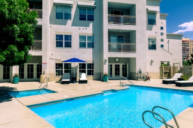 Photo - Huning Castle Apartments