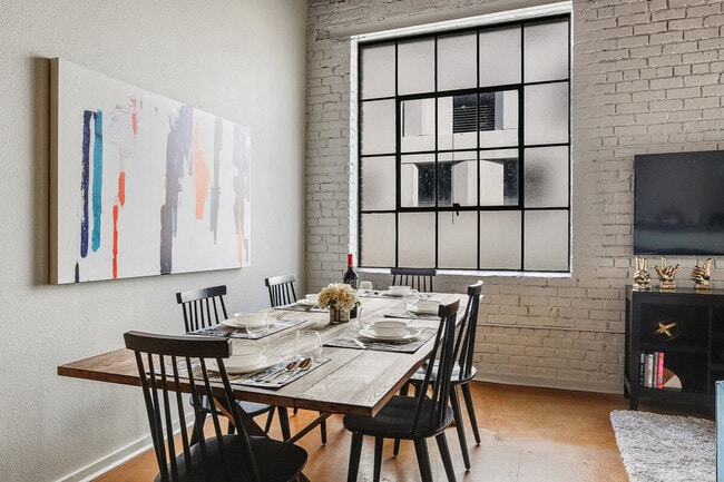 Photo - 1039 Constance St Unit ID1265377P