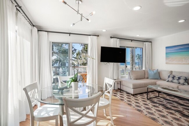 Building Photo - Ocean Condos