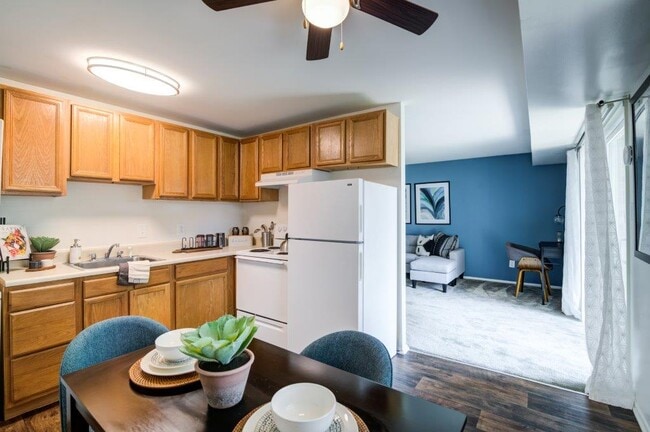 Photo - Mapleton Square Apartment Homes