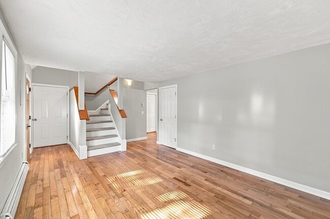 Photo - 90 Waterhouse Rd