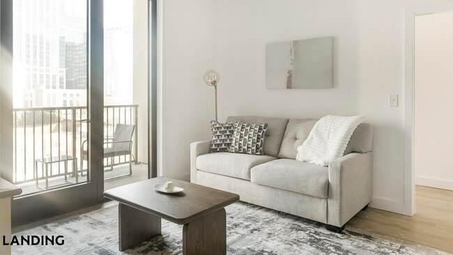 Building Photo - 1007 S Mint St Unit 815