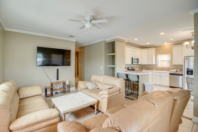 Photo - 210 W 2nd Ct Unit SI FL2-ID1546489P