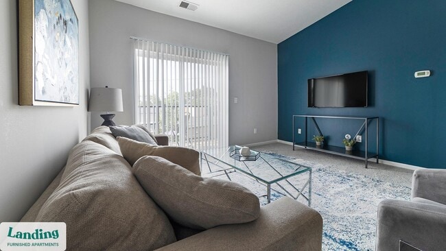 Photo - 4664 Kenny Rd Unit 304K1047.1410048