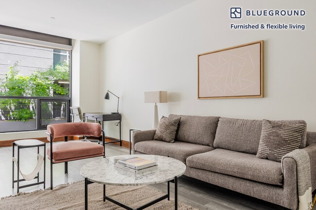 Building Photo - 110 W Ocean Blvd Unit FL-1-ID1367