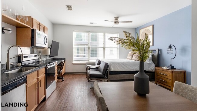 Photo - 302 13th St S Unit 536