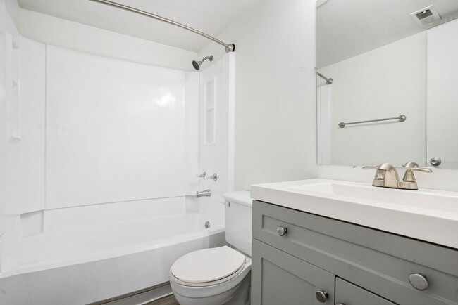 Photo - Village at Lionstone