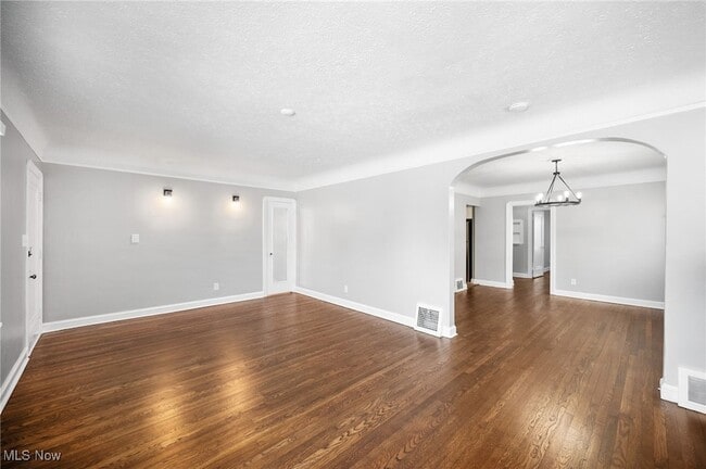 Photo - 2258 Northland Ave Unit Down