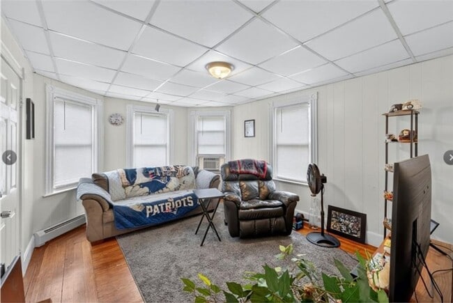 Photo - 291 Pontiac Ave