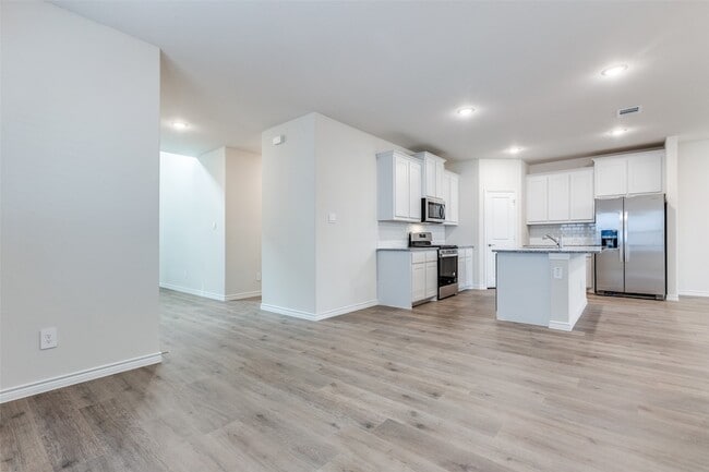 Photo - 240 Kistler Dr