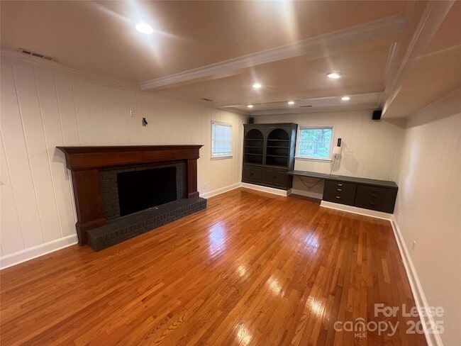 Photo - 6611 Lancer Dr