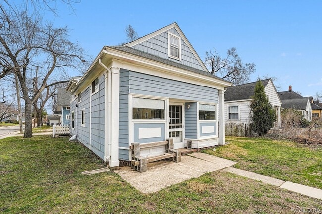 Photo - 434 N Hamilton St