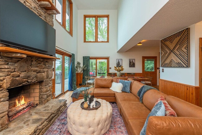 Photo - 36 Randall Dr Unit ID1232018P