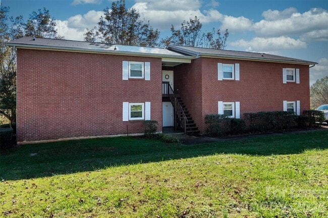Photo - 1235 15th Ave NW