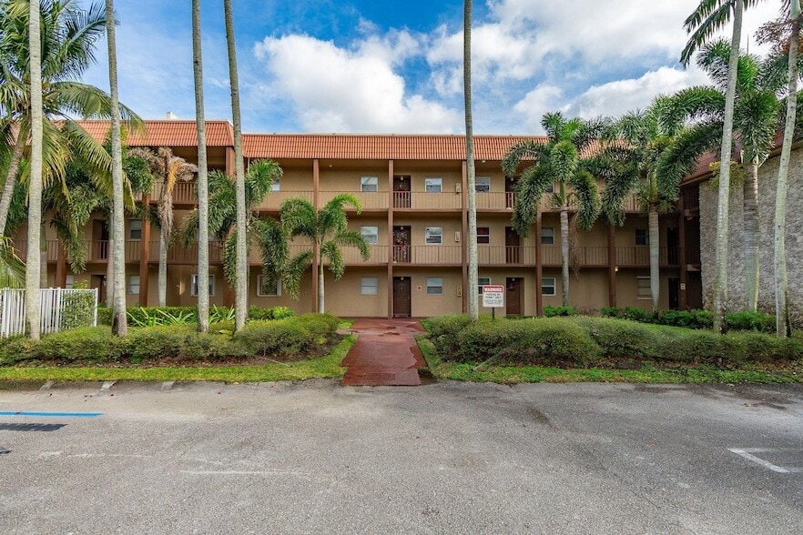 Photo - 120 Sparrow Dr Unit 315