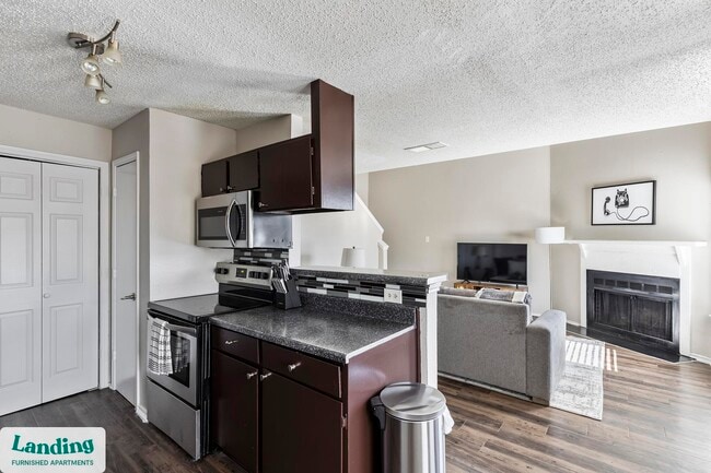 Photo - 1919 W Tarrant Rd Unit 308.1407190