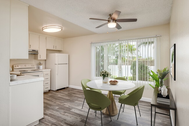 Photo - Alderwood