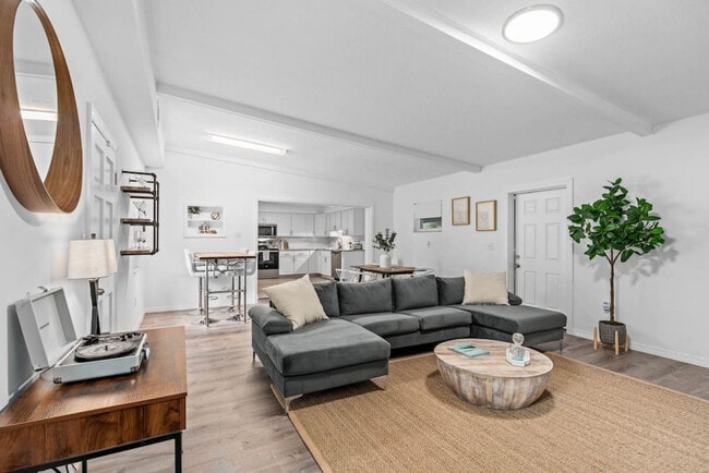 Photo - 4265 Wee St Unit SI ID1234548P