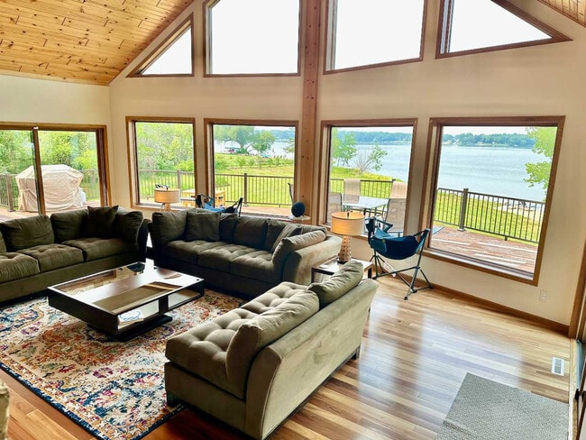 Building Photo - 222 Grouse Dr Unit ID1369279P