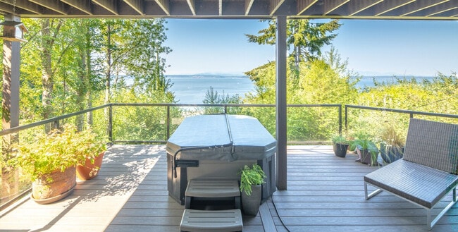 Photo - 4091 Hillcrest Ave SW Unit ID1324830P