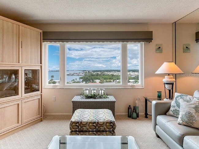 Photo - 4725 Cove Cir Unit 906