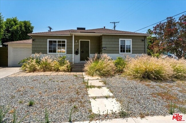 Photo - 17512 Bullock St