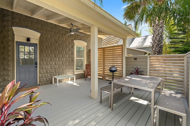 Photo - 17 Old Mission Ave Unit ID1281913P