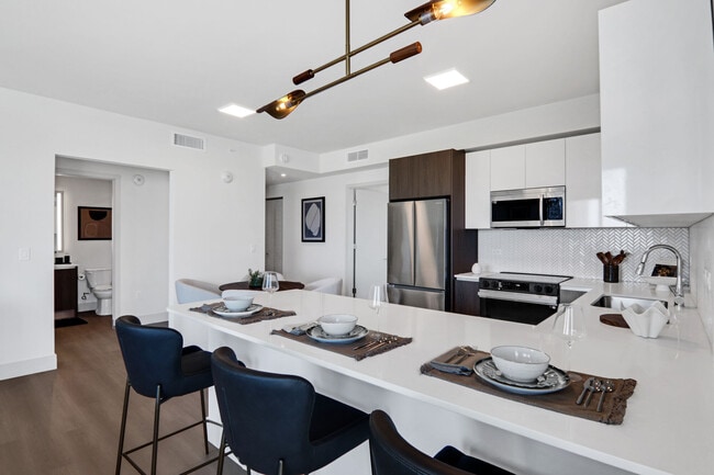 Photo - Bread Building