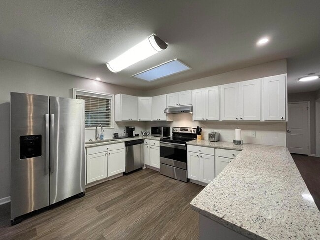 Photo - 6503 Chaparral St