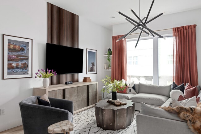 Photo - 1416 Napoleon St Unit ID1043950P