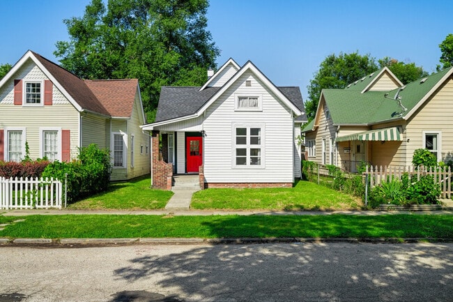 Photo - 906 Villa Ave Unit ID1397945P