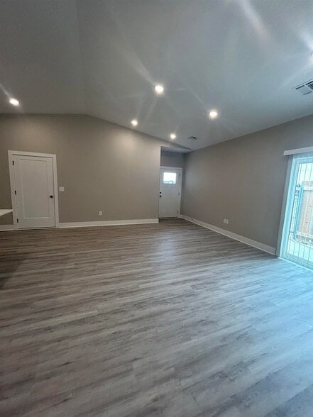 Photo - 12948 E Blake St