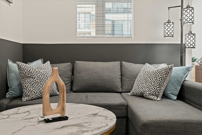 Photo - 1214 N American St Unit ID1381655P