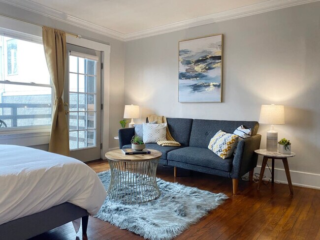 Photo - 1001 Hatch St Unit ID1056124P