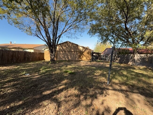 Photo - 1233 Steinburg Ln