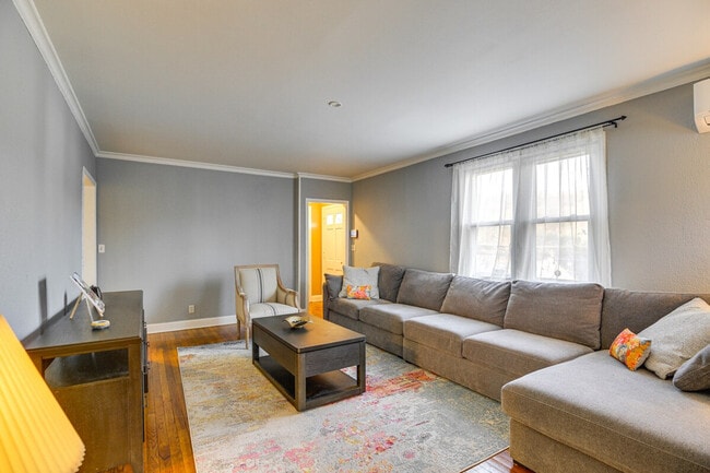 Photo - 199 S Rd Unit ID1299991P